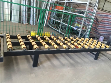 Table à rouleaux (peut correspondre)
